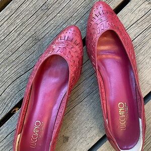 LUCCIANO Shoes PAULA Vintage Leather Woven Berry Red Size 7.5 B